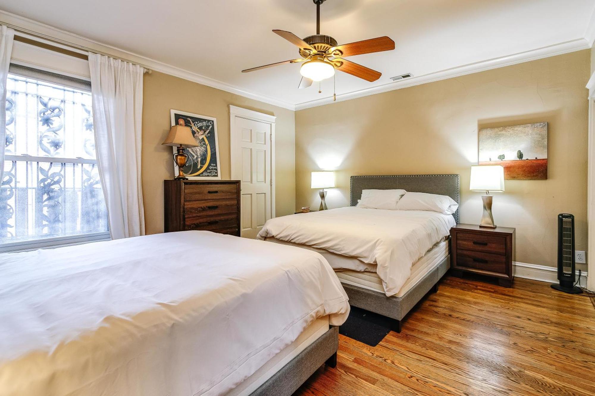 시카고 Historic And Unique Brownstone In Gold Coast - Downtown - 3 아파트 외부 사진