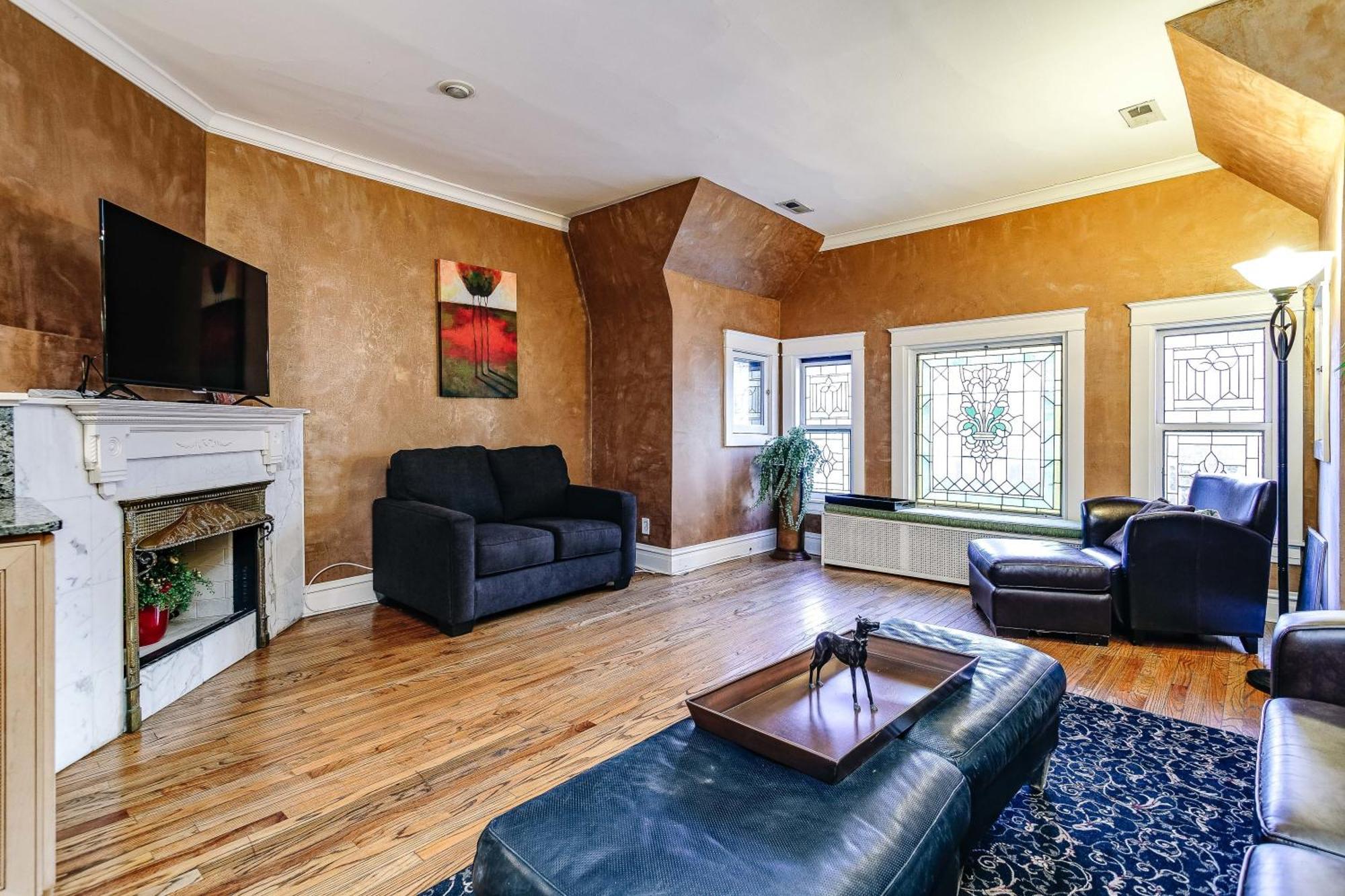 시카고 Historic And Unique Brownstone In Gold Coast - Downtown - 3 아파트 외부 사진